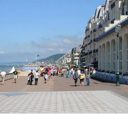 Superbe Studio Triangle D'or Apartment Cabourg